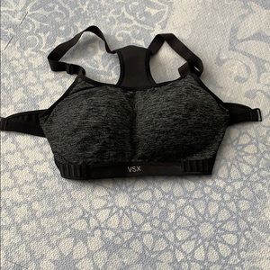 Victoria’s secret sports bra (vsx sport) size 34b